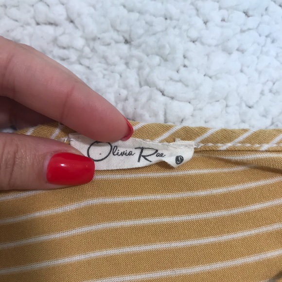 Winners Yellow Striped A-line Top - Picture 2 of 2